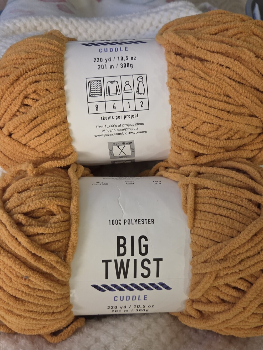 Big Twist Cuddle Plush Yarn - Mustard Gold